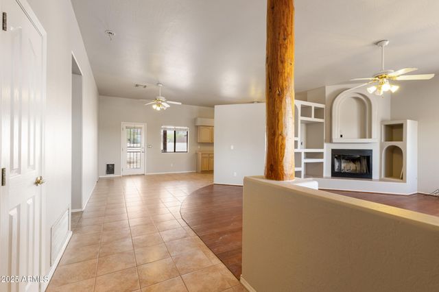 670 E MOON VISTA Street, Apache Junction, AZ 85119