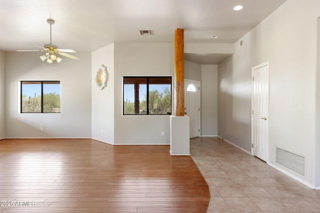 670 E MOON VISTA Street, Apache Junction, AZ 85119