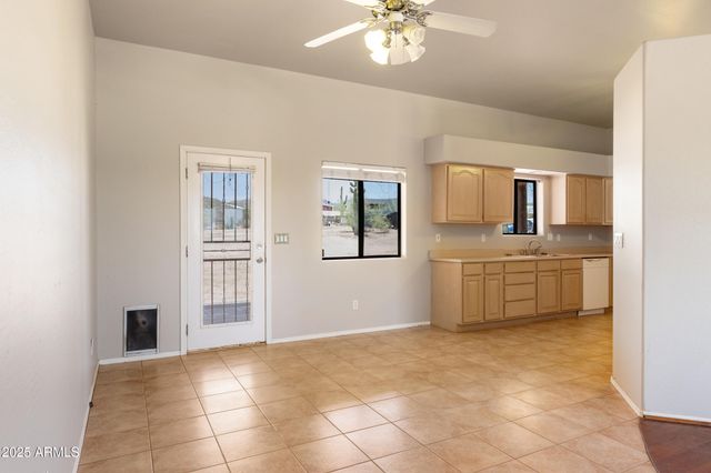670 E MOON VISTA Street, Apache Junction, AZ 85119