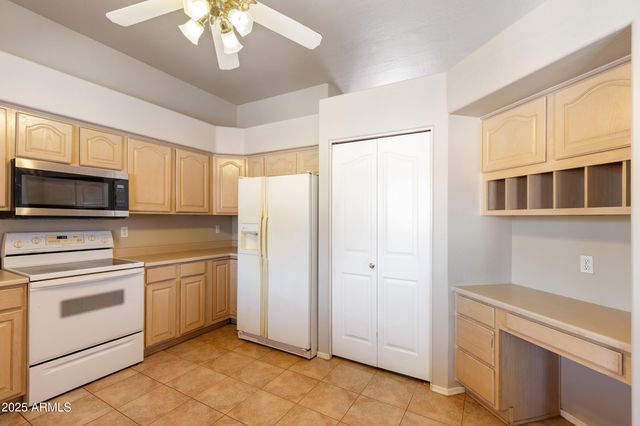 670 E MOON VISTA Street, Apache Junction, AZ 85119