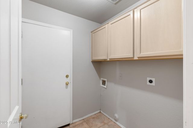 670 E MOON VISTA Street, Apache Junction, AZ 85119