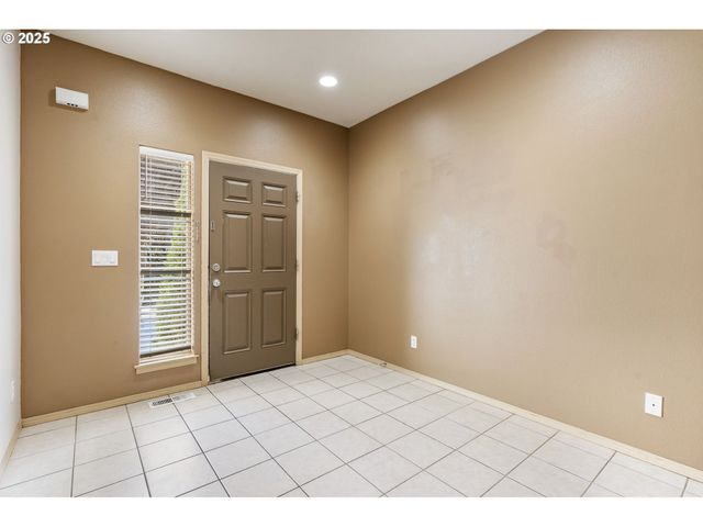 2833 Ne STAPLETON Rd, Vancouver, WA 98661