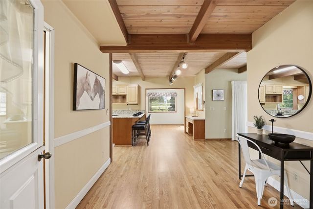 15714 Larson Lane, Mount Vernon, WA 98273