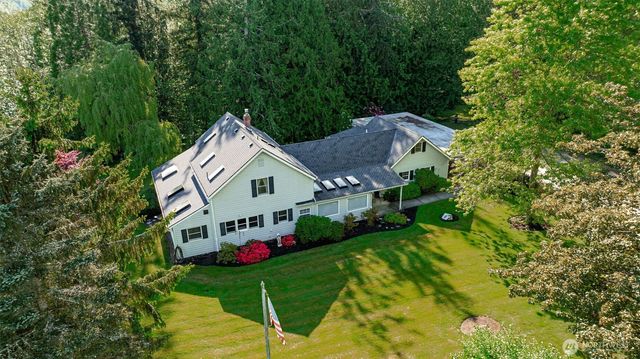 15714 Larson Lane, Mount Vernon, WA 98273