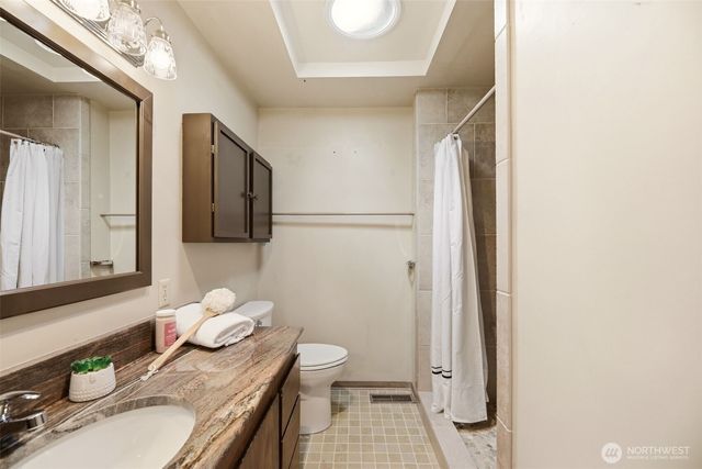15714 Larson Lane, Mount Vernon, WA 98273