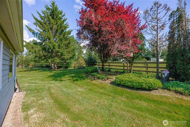 15714 Larson Lane, Mount Vernon, WA 98273