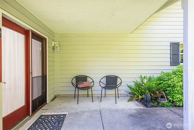 15714 Larson Lane, Mount Vernon, WA 98273