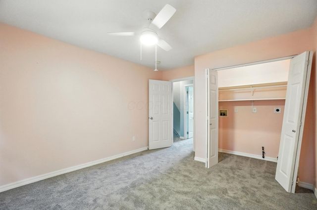 202 Longmeadow Court, Powell, OH 43065
