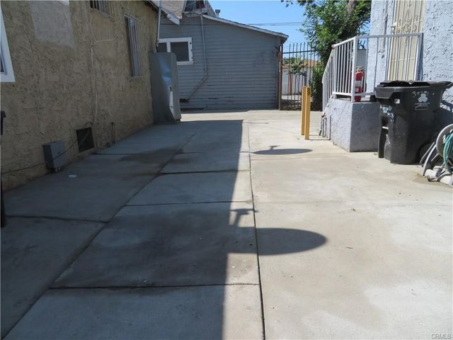 3923 S South Normandie Avenue, Los Angeles, CA 90037