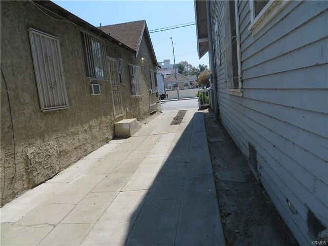 3923 S South Normandie Avenue, Los Angeles, CA 90037