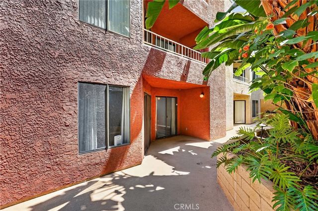 550 Orange Ave 114, Long Beach, CA 90802