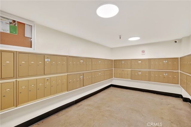 550 Orange Ave 114, Long Beach, CA 90802