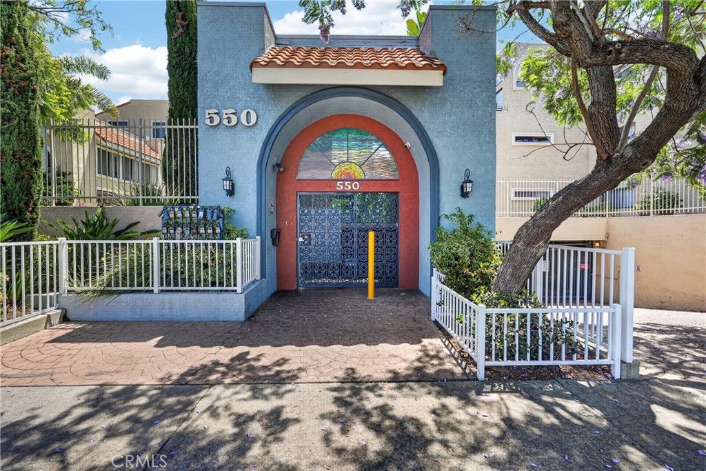 550 Orange Ave 114, Long Beach, CA 90802