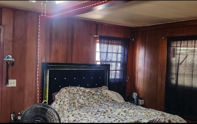 1212 Green Avenue, Wilson, TX 79381