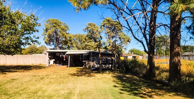 1212 Green Avenue, Wilson, TX 79381