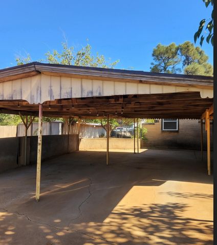 1212 Green Avenue, Wilson, TX 79381