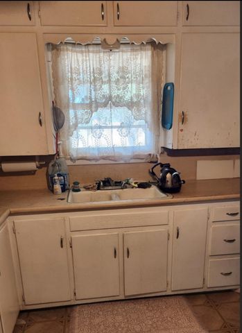 1212 Green Avenue, Wilson, TX 79381