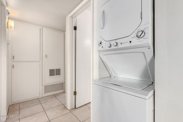 11023 W SUN CITY Boulevard, Sun City, AZ 85351