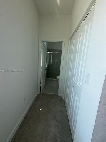 679 SE 13th St Cir, Homestead, FL 33034