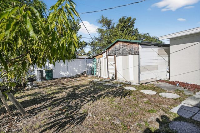 2201 Coronet ST, Fort Myers, FL 33907