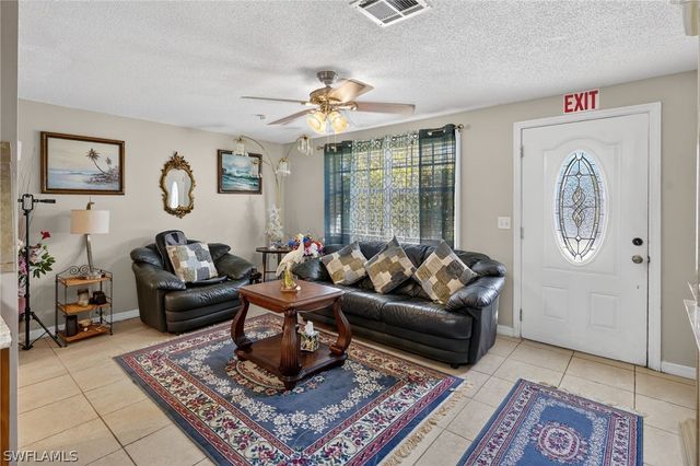 2201 Coronet ST, Fort Myers, FL 33907