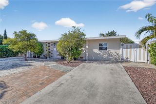 2201 Coronet ST, Fort Myers, FL 33907