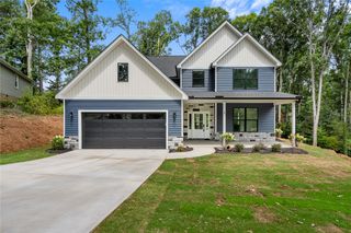 5 Chickamauga Lane, Simpsonville, SC 29681