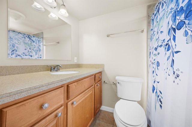 35 Sussex B, West Palm Beach, FL 33417