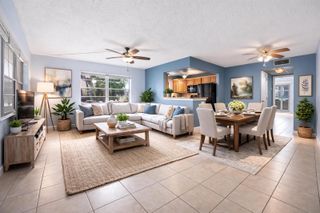 35 Sussex B, West Palm Beach, FL 33417