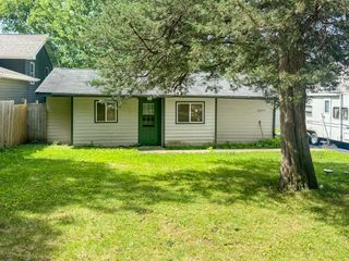 22235 W Greene Lane, Antioch, IL 60002