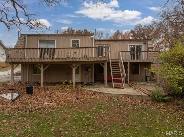 149 Rue Grand Drive, Lake St Louis, MO 63367