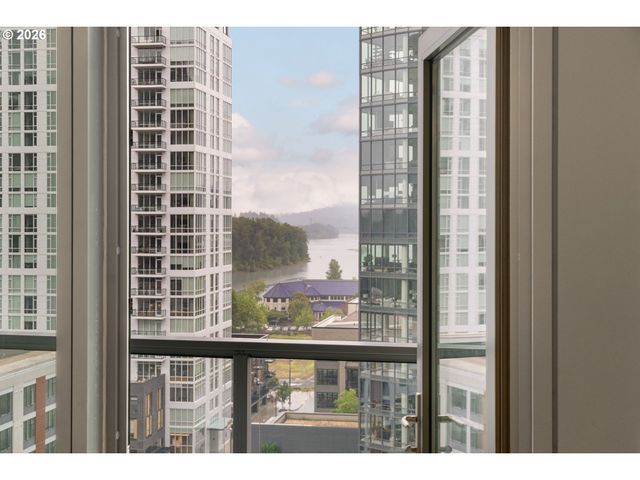 3601 S RIVER Pkwy 1214, Portland, OR 97239