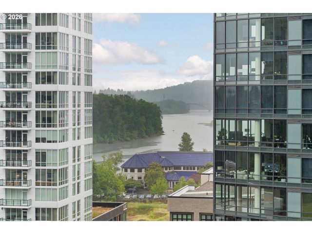 3601 S RIVER Pkwy 1214, Portland, OR 97239