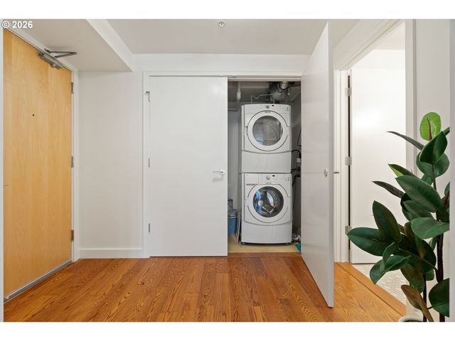 3601 S RIVER Pkwy 1214, Portland, OR 97239