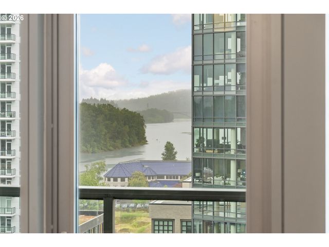 3601 S RIVER Pkwy 1214, Portland, OR 97239