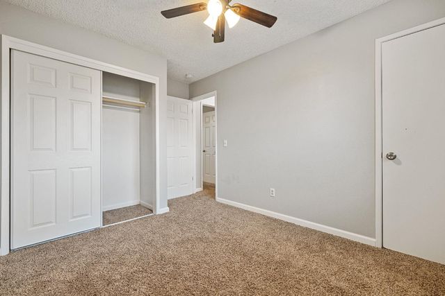 1664 W North Bear Creek Dr, Merced, CA 95348