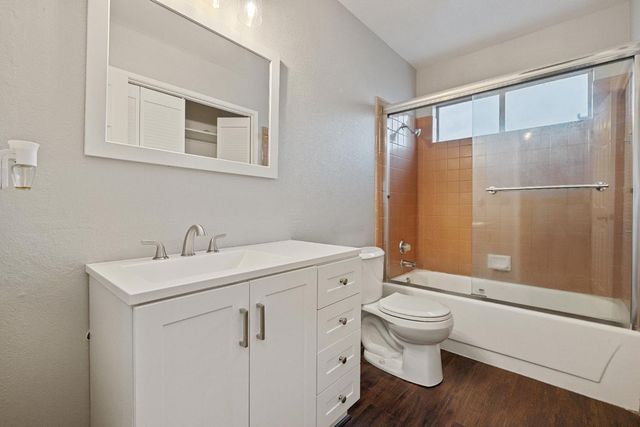 1664 W North Bear Creek Dr, Merced, CA 95348