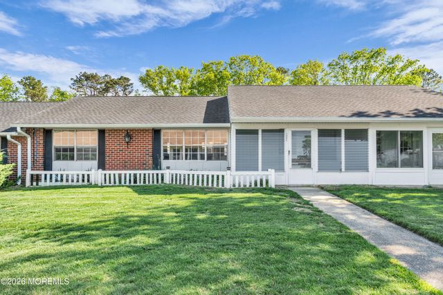 1045C Fife Court C, Lakewood, NJ 08701