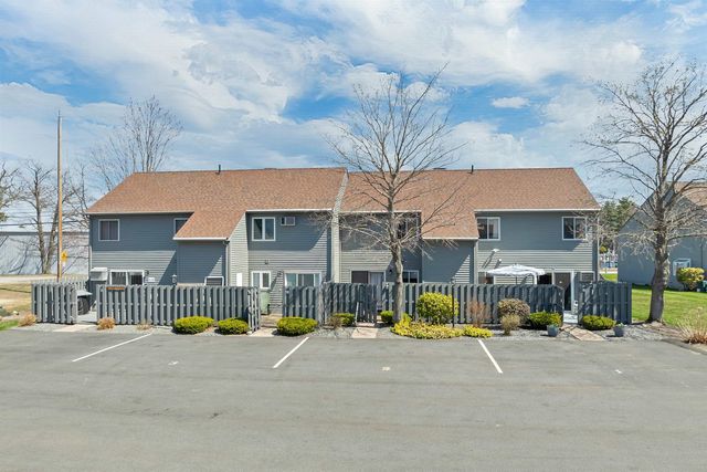 60 Weirs Rd Unit E1, Gilford, NH 03249
