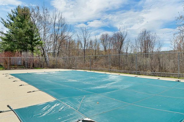 60 Weirs Rd Unit E1, Gilford, NH 03249