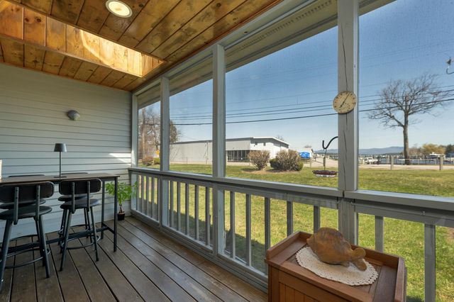 60 Weirs Rd Unit E1, Gilford, NH 03249
