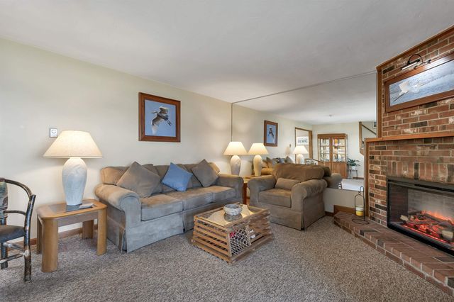 60 Weirs Rd Unit E1, Gilford, NH 03249