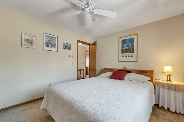 60 Weirs Rd Unit E1, Gilford, NH 03249