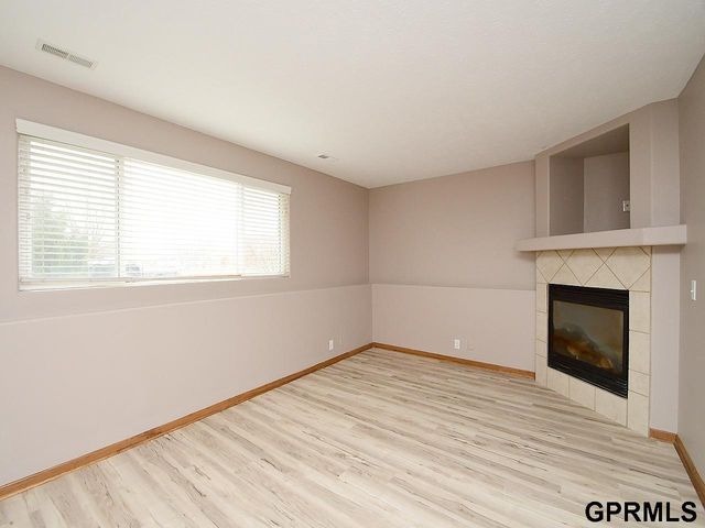 2807 Yorktown Street, Bellevue, NE 68123