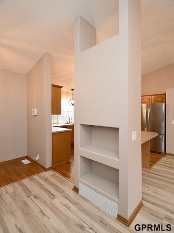 2807 Yorktown Street, Bellevue, NE 68123