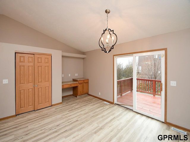 2807 Yorktown Street, Bellevue, NE 68123