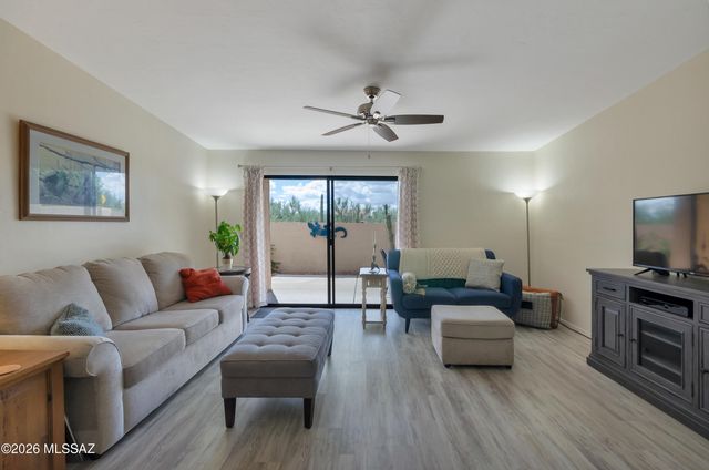 709 W Sunlight Lane, Tucson, AZ 85704