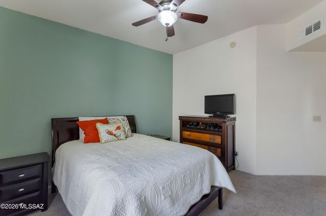 709 W Sunlight Lane, Tucson, AZ 85704