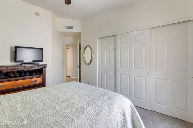 709 W Sunlight Lane, Tucson, AZ 85704