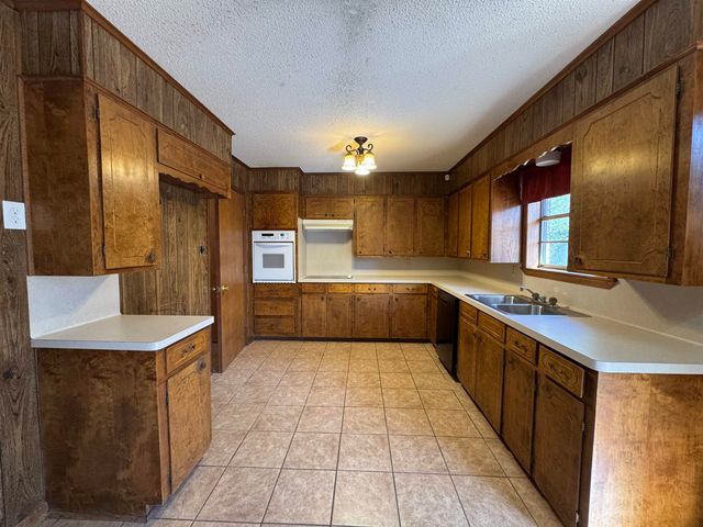 1409 Success, Carthage, TX 75633